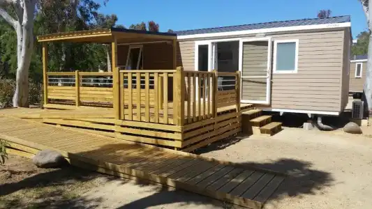 Camping la Pinède - 38