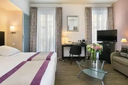 Florence Nice - 61