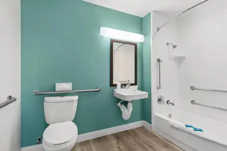 MainStay Suites Las Vegas Flamingo - 9