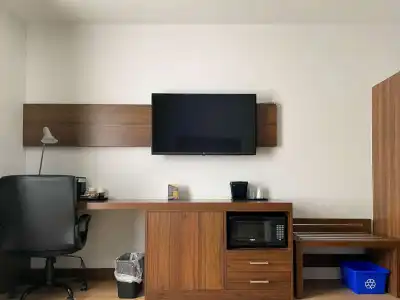 Quality Inn - 26