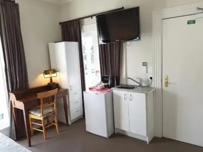 Ponsonby Manor - 72