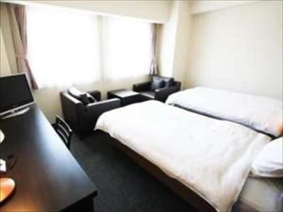 Osaka Academia - 3