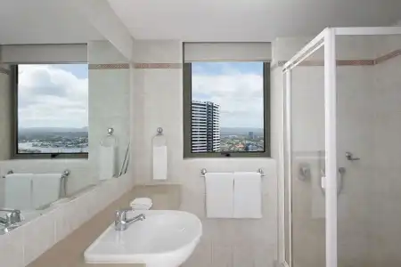 Sun City - Q Stay - 72