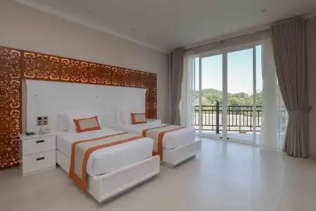 Kandy Hills - 1