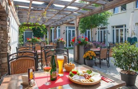 Landgasthof Winzerscheune - 19