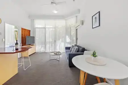 Surf Parade Resort - 52