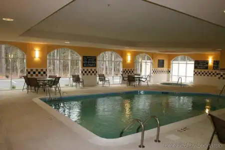 Hampton Inn & Suites Florence-North-I-95 - 13