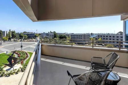 DoubleTree by Hilton San Diego Bayside - 150