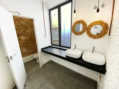 ECO Hostel - 5