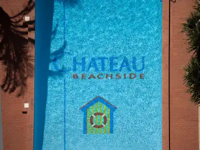 Chateau Beachside Resort - 12