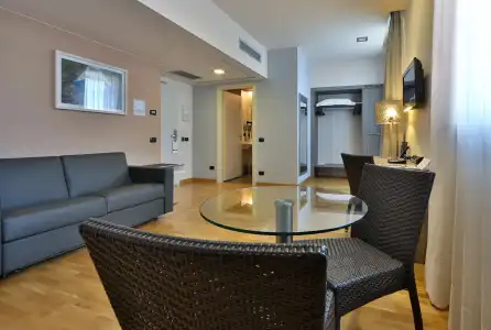 Best Western Falck Village - 6