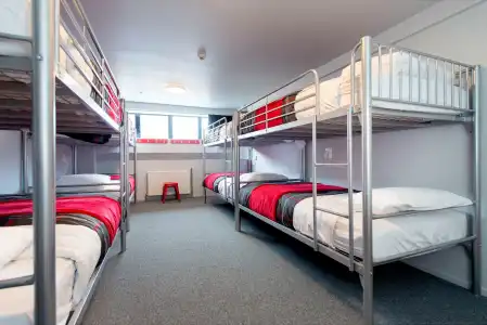 Urbanz - Hostel - 50