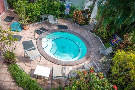 Shore Haven Resort Inn - 8