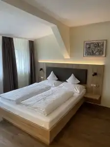 Niedersaechsischer Hof - 36