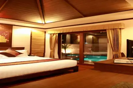 Kanok Buri Resort - 4