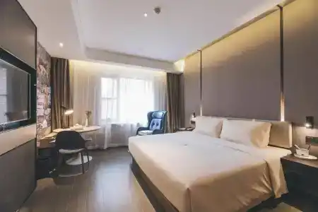 Elong Shanghai Pudong Jinqiao LaLaport。 - 2