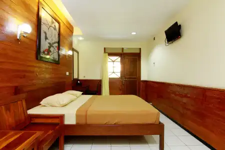 The Soemarsono - 52
