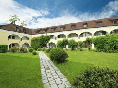 Schloß Kirchham - 2