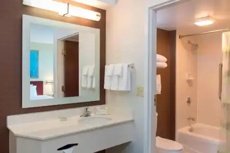 The Peoria, SureStay Collection by Best Western - 38