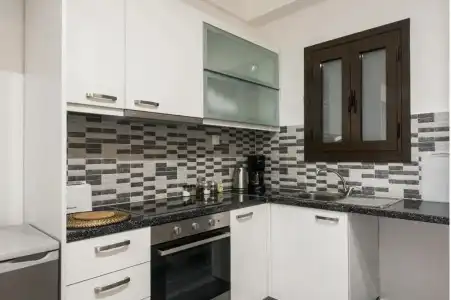 Nicholas Point Apartments and Rooms - 177