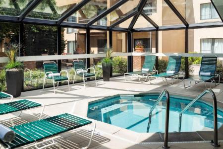 Courtyard Denver Central Park - 12