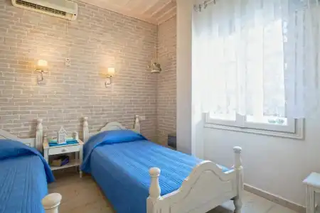 Rhoe Seaside Apartments - 55