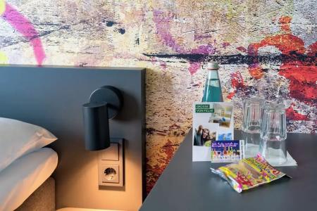 Felix Darmstadt - 30