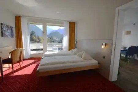 HOP Apartments & Suites - 70
