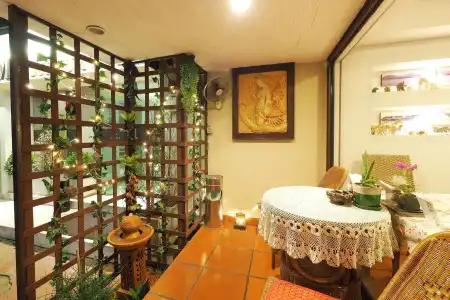 Baan Sukhumvit Soi 20 - 12