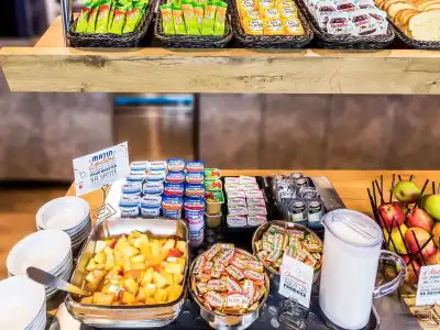 ibis budget Fréjus Saint-Raphaël Centre et Plage - 9