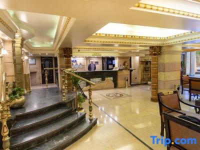 Zayed & Restaurant - 74