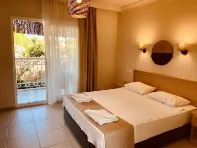 Kalia Beach Side - 3