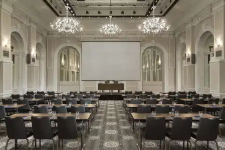 Hilton Paris Opera - 13