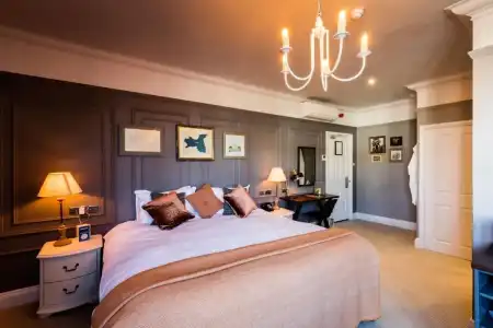 Brewers Inn - 35