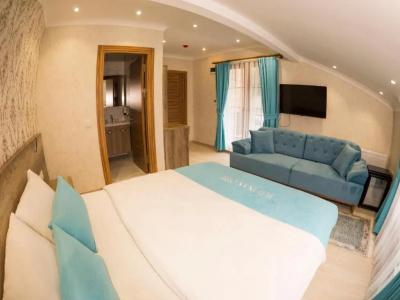 Elif Inan Otel - 94