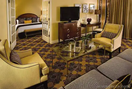 Omni Houston - 6