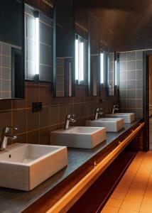 Globe Runner Rooms & Dorms - 147