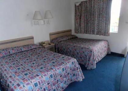 Super Inn Tucson - 3