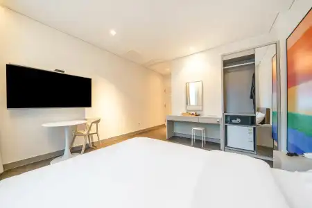 H Avenue Idae Shinchon - 28