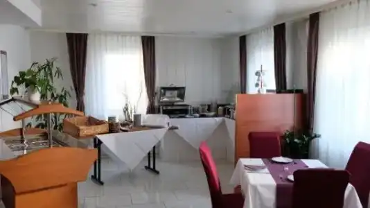 M-A-S-Hotel - 17