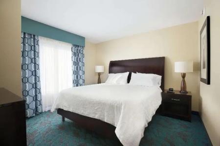 Hilton Garden Inn Fargo - 91