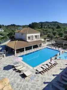 Kavos Plaza - 88