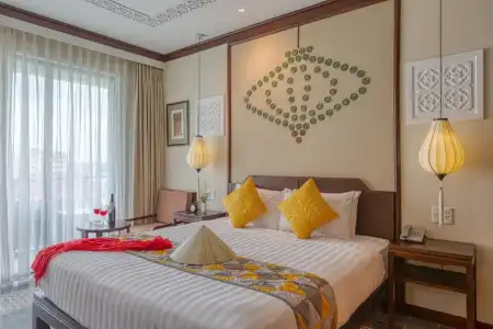 Cozy Savvy Boutique Hoi An - 3