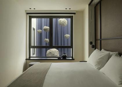 Athens Woo Suites - 2
