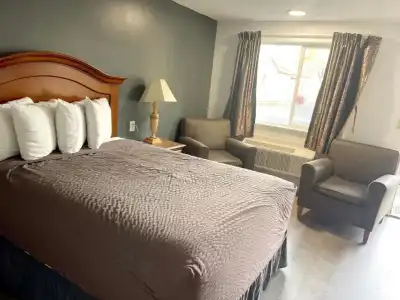 Economy Inn - 22