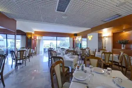 Esperia - 9