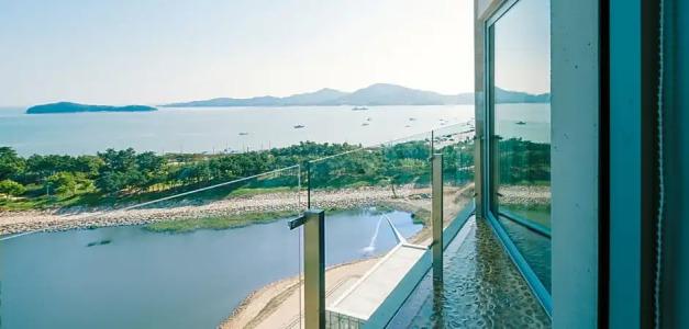 Nest, a Member of Designs - 112