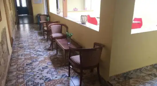 Zouglas App Guesthouse - 17