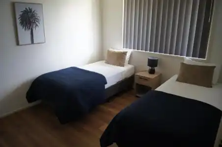 Beachside Motor Inn - 50