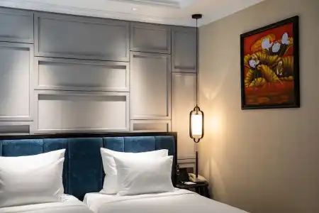 Solaria - 60